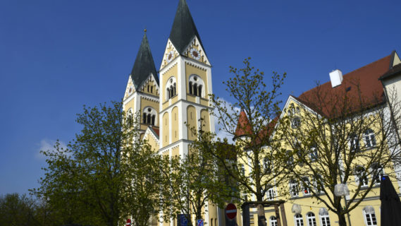 Stadtpfarrkirche St. Josef Weiden
