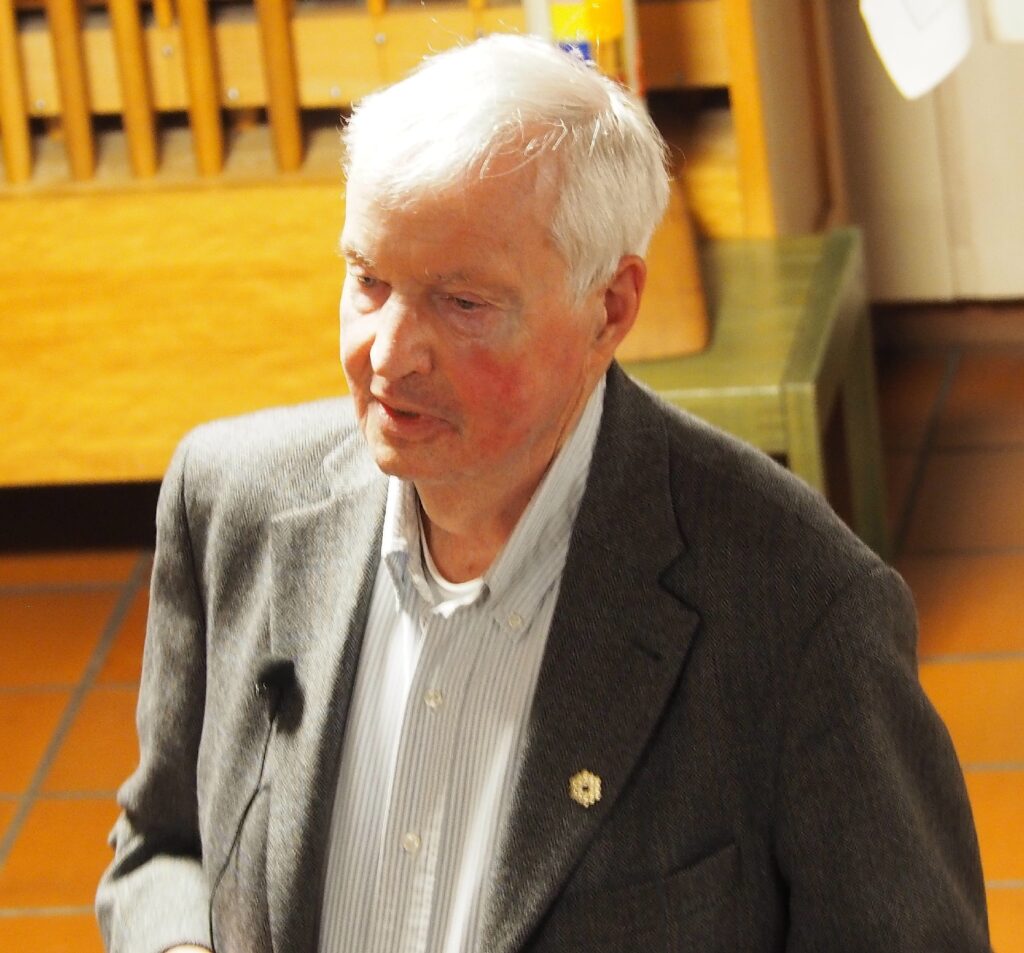 Prof. em. Dr. Dietrich Lemke